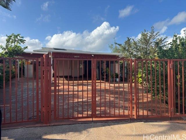 91-811  Apole Pl Ewa Beach, Ewaplain home - photo 2 of 5