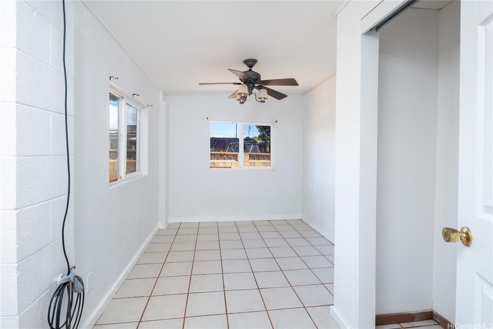 91-820  Lipaki Place Ewa Beach, Ewaplain home - photo 15 of 25