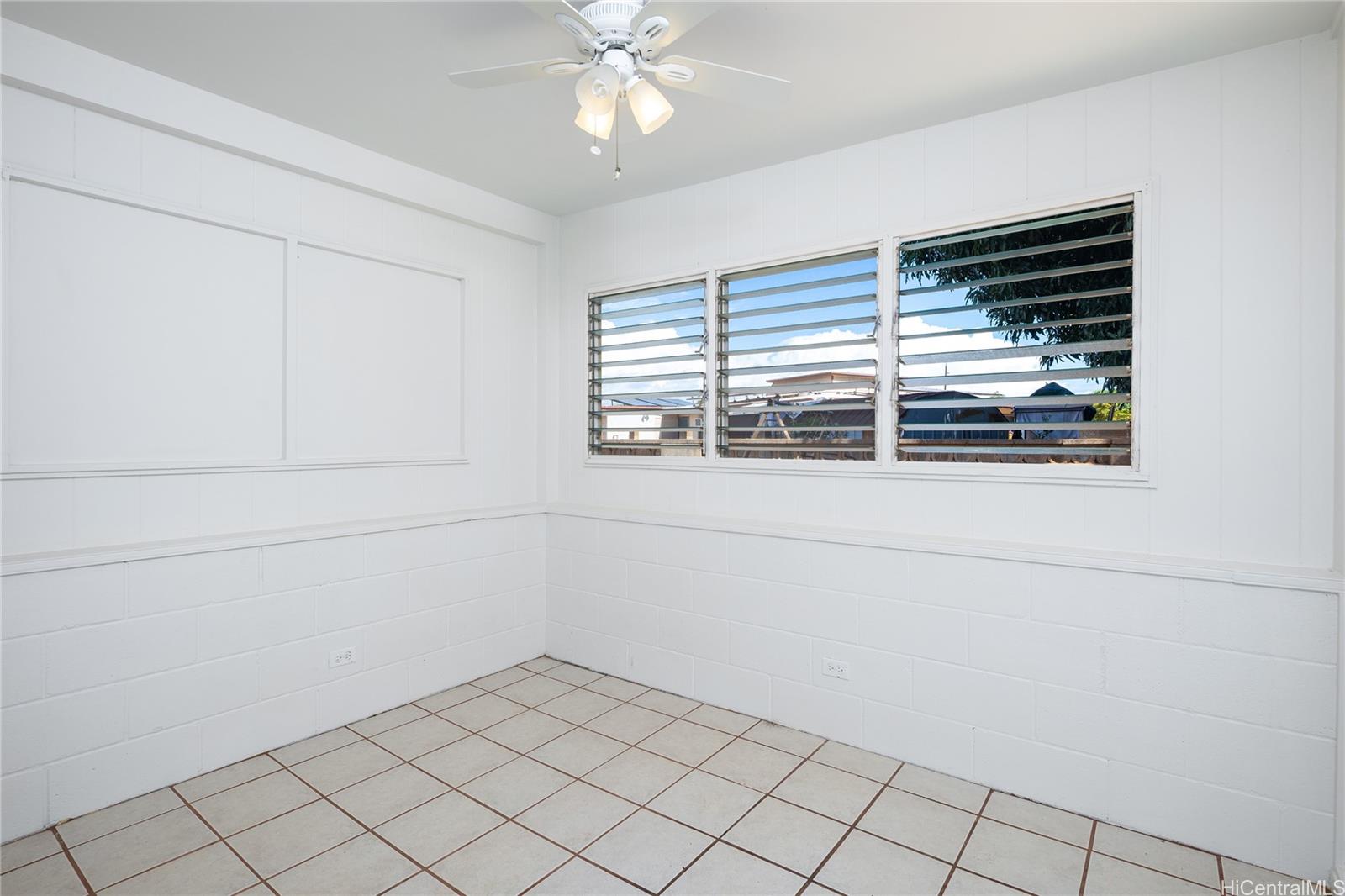 91-820  Lipaki Place Ewa Beach, Ewaplain home - photo 16 of 25