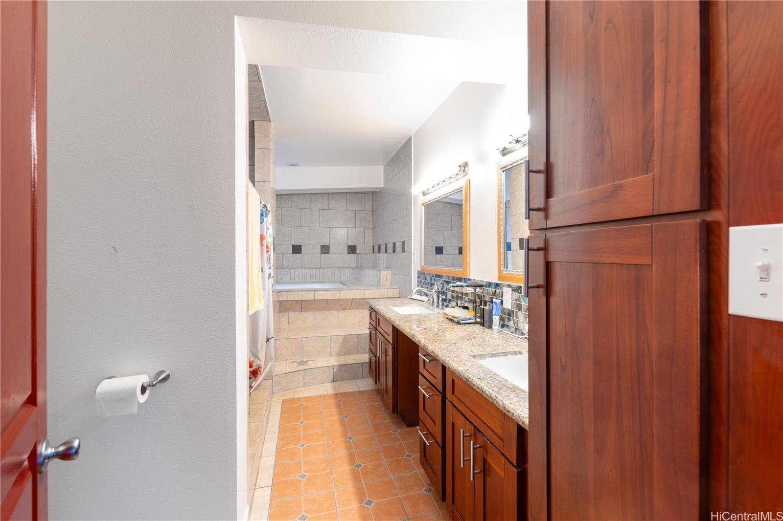 91-855  Makule Road Ewa Beach, Ewaplain home - photo 21 of 25