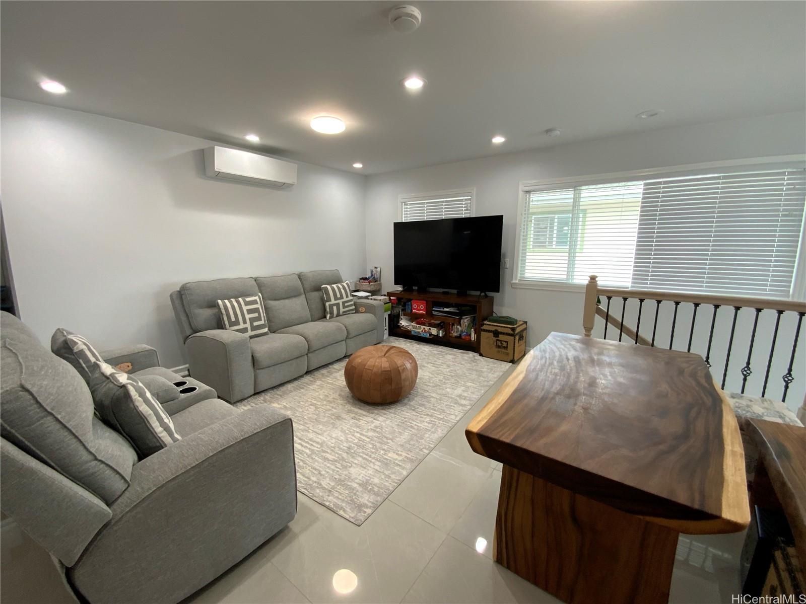 91-860  Ma Ke Kula Street Ewa Beach, Ewaplain home - photo 11 of 18