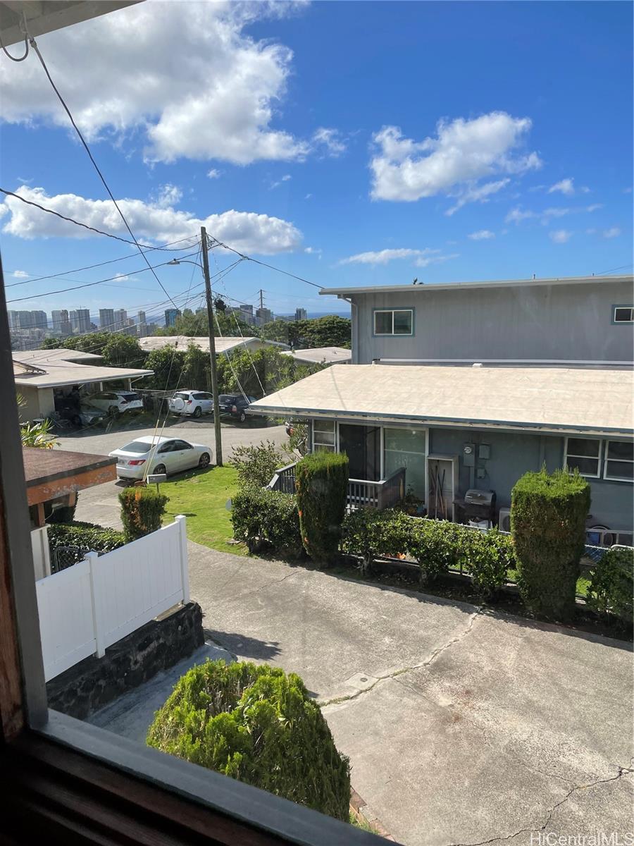 919 Alewa Pl Honolulu - Rental - photo 8 of 15