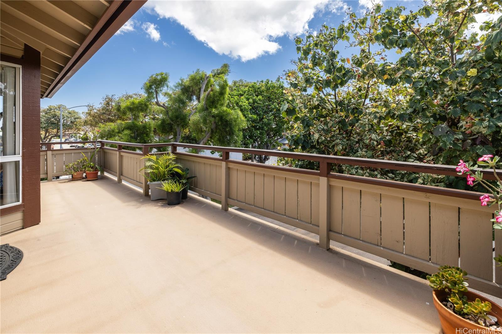 Palm Court condo # 6R, Ewa Beach, Hawaii - photo 7 of 14