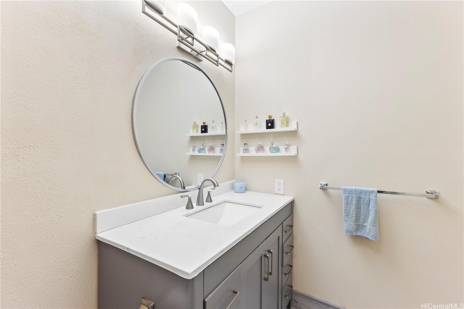 Palm Court condo # 5S, Ewa Beach, Hawaii - photo 13 of 22