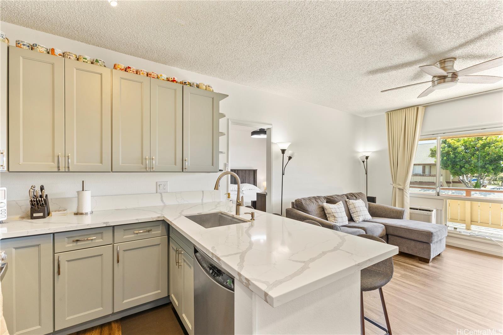 Palm Court condo # 5S, Ewa Beach, Hawaii - photo 7 of 22