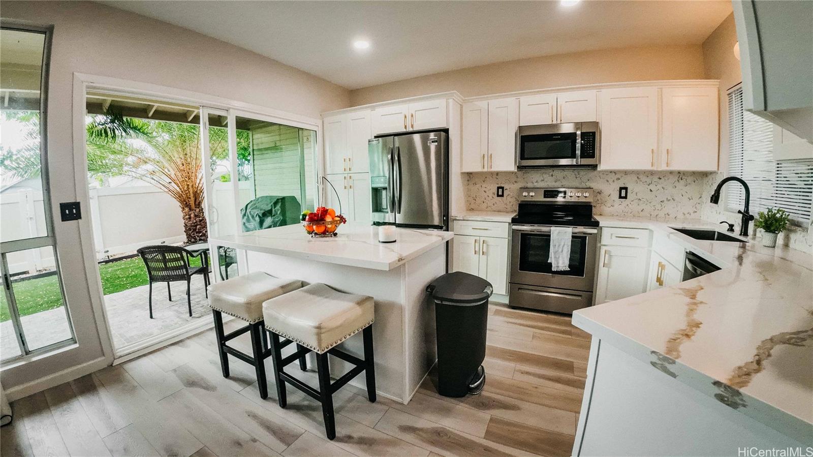 Ewa By Gentry townhouse # 42E, Ewa Beach, Hawaii - photo 2 of 22