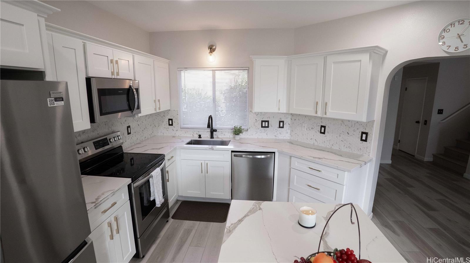 Ewa By Gentry townhouse # 42E, Ewa Beach, Hawaii - photo 3 of 22