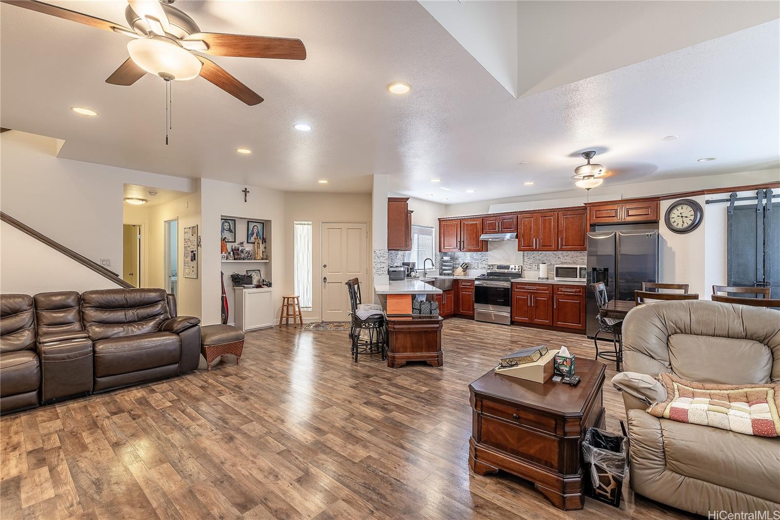 Ewa By Gentry townhouse # 40F, Ewa Beach, Hawaii - photo 3 of 25