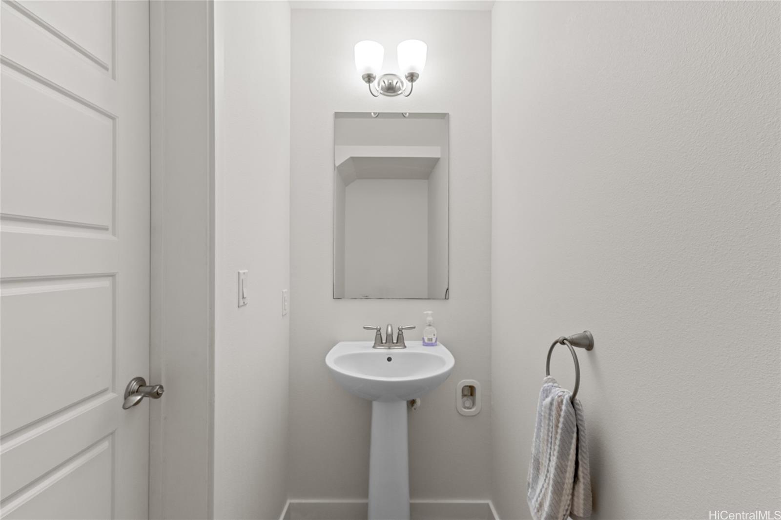 Hoopili CA townhouse # 909, Ewa Beach, Hawaii - photo 18 of 24