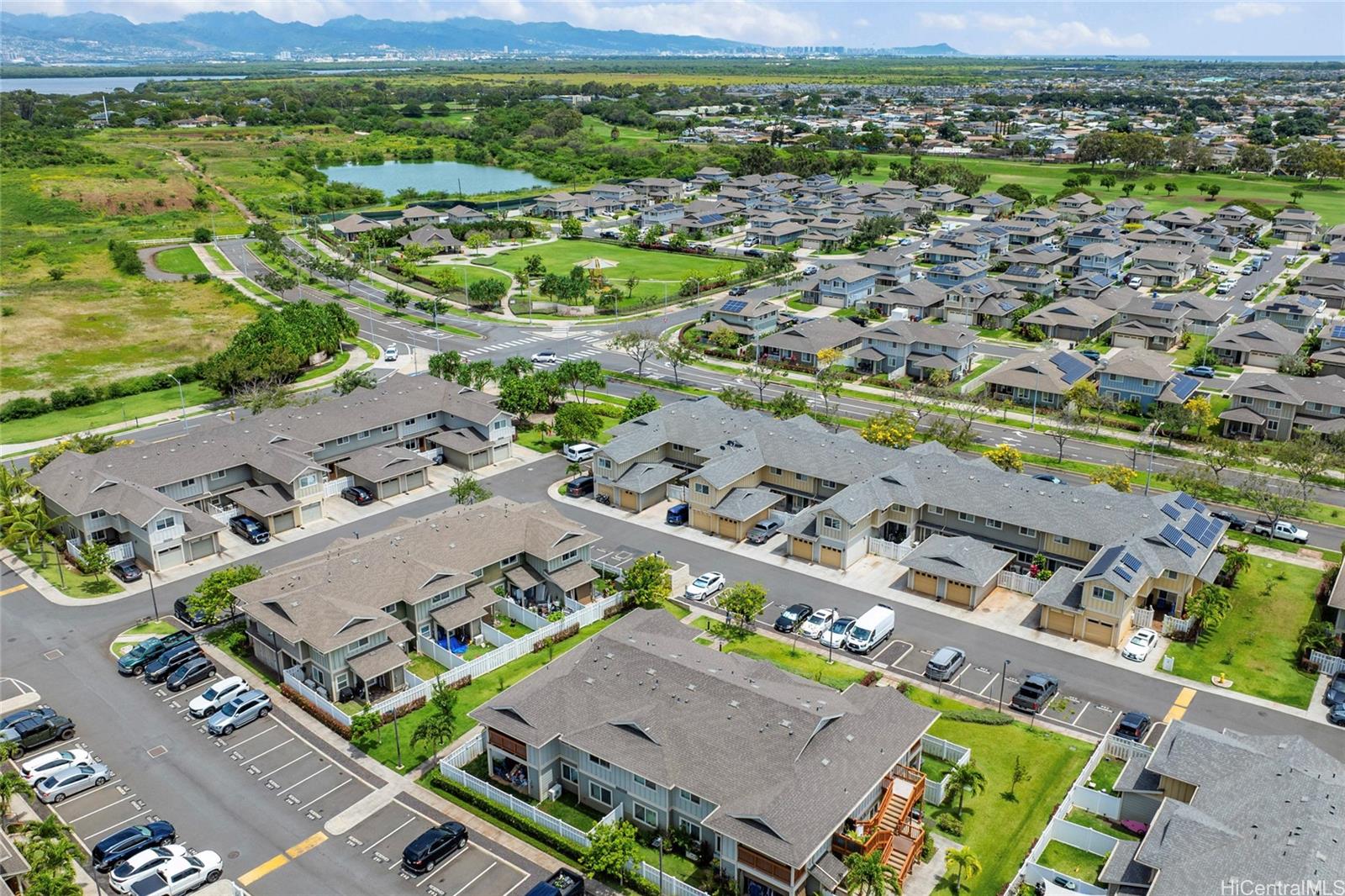 Hoopili CA townhouse # 909, Ewa Beach, Hawaii - photo 22 of 24