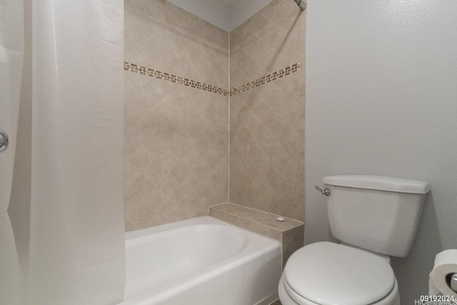 91-983 Laaulu St Ewa Beach - Rental - photo 22 of 25