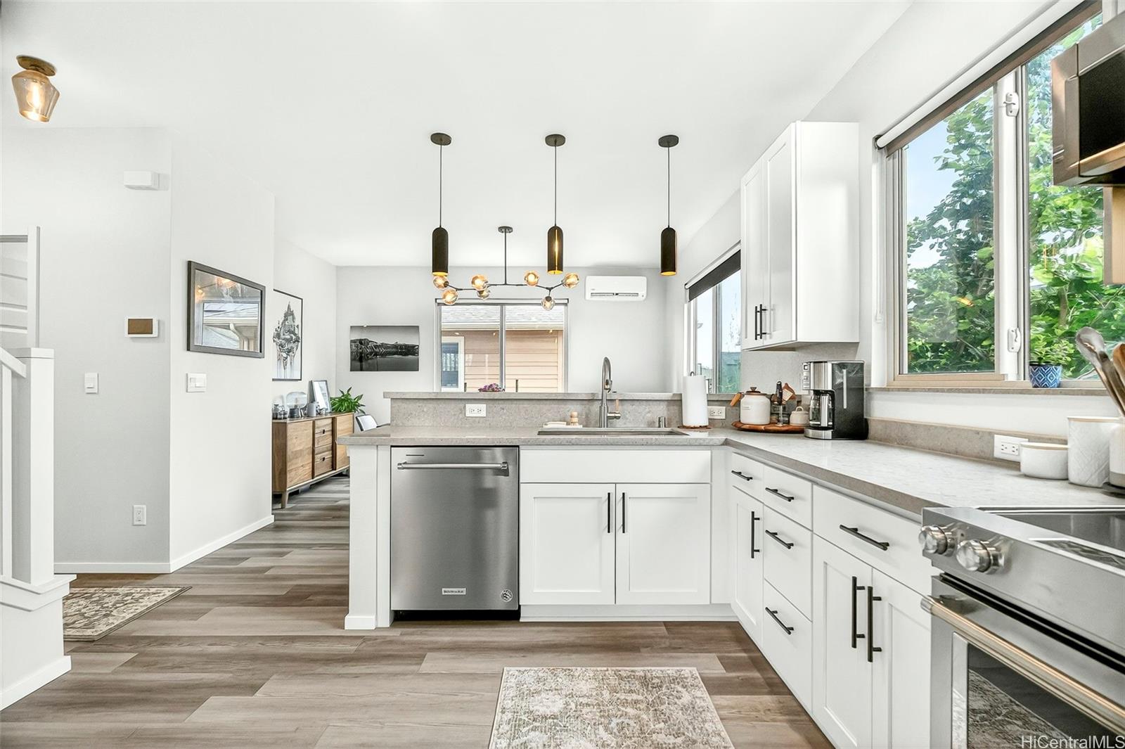 91-987  Huaulaula Loop Hoopili-iliahi, Ewaplain home - photo 5 of 25