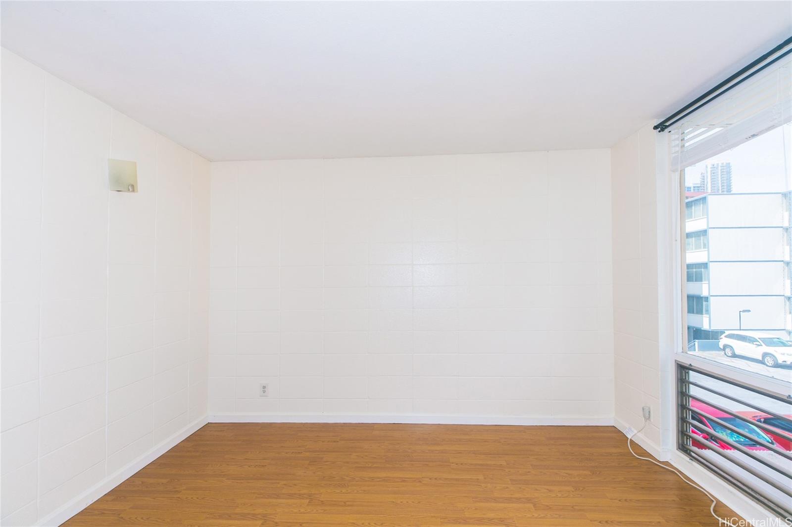 Bishop Manor condo # 22, Honolulu, Hawaii - photo 2 of 25