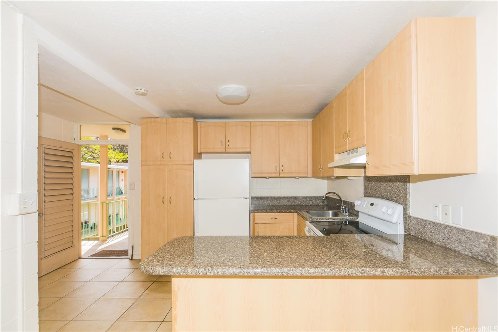 Bishop Manor condo # 22, Honolulu, Hawaii - photo 17 of 25