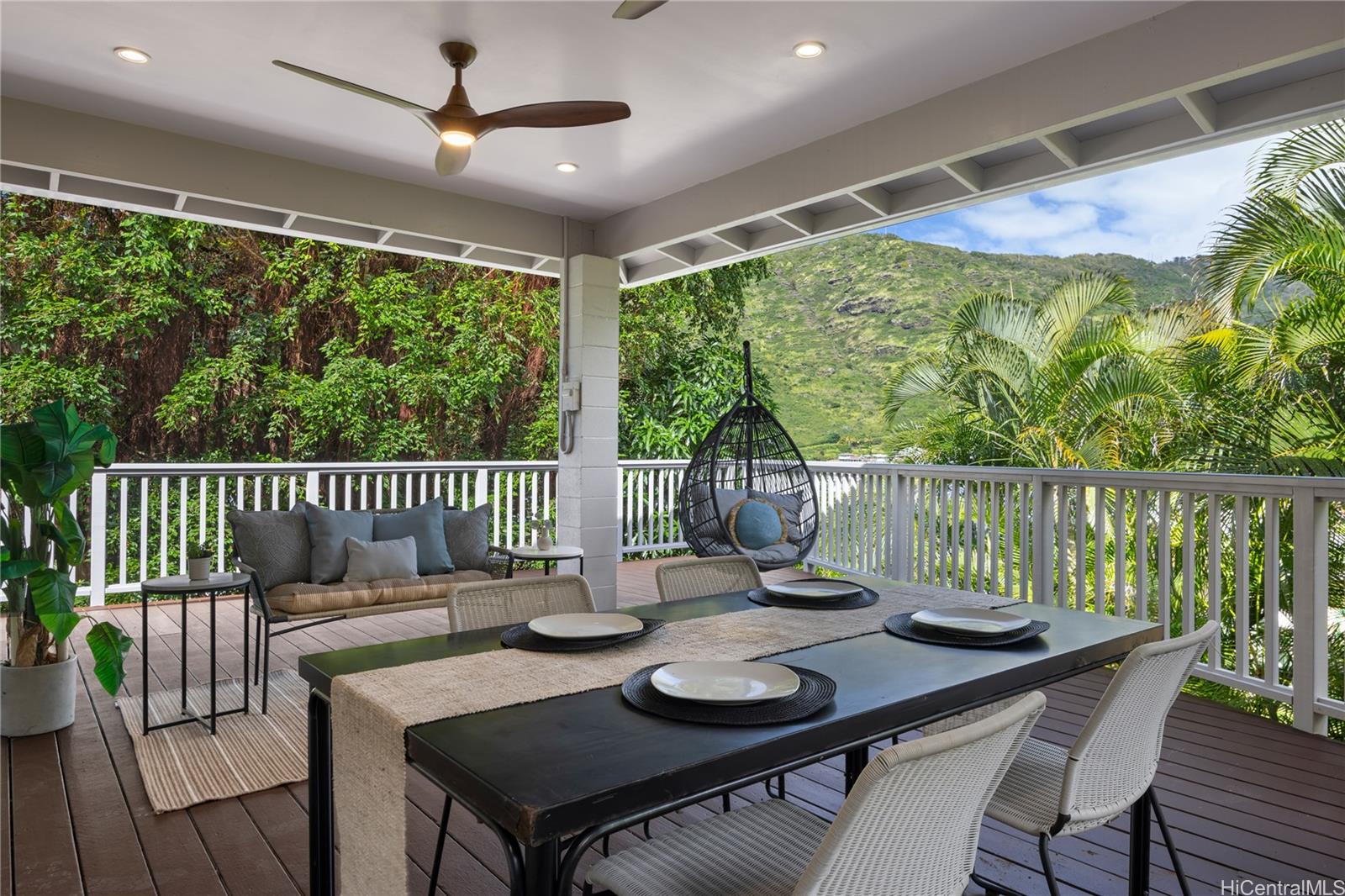 920  Leighton Street Aina Haina Area, Diamond Head home - photo 12 of 25