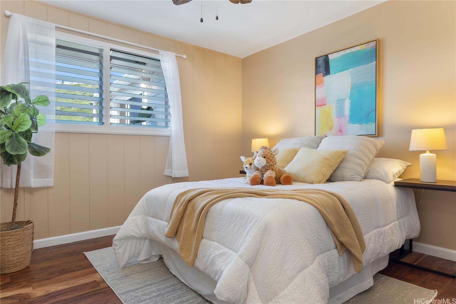 920  Leighton Street Aina Haina Area, Diamond Head home - photo 17 of 25