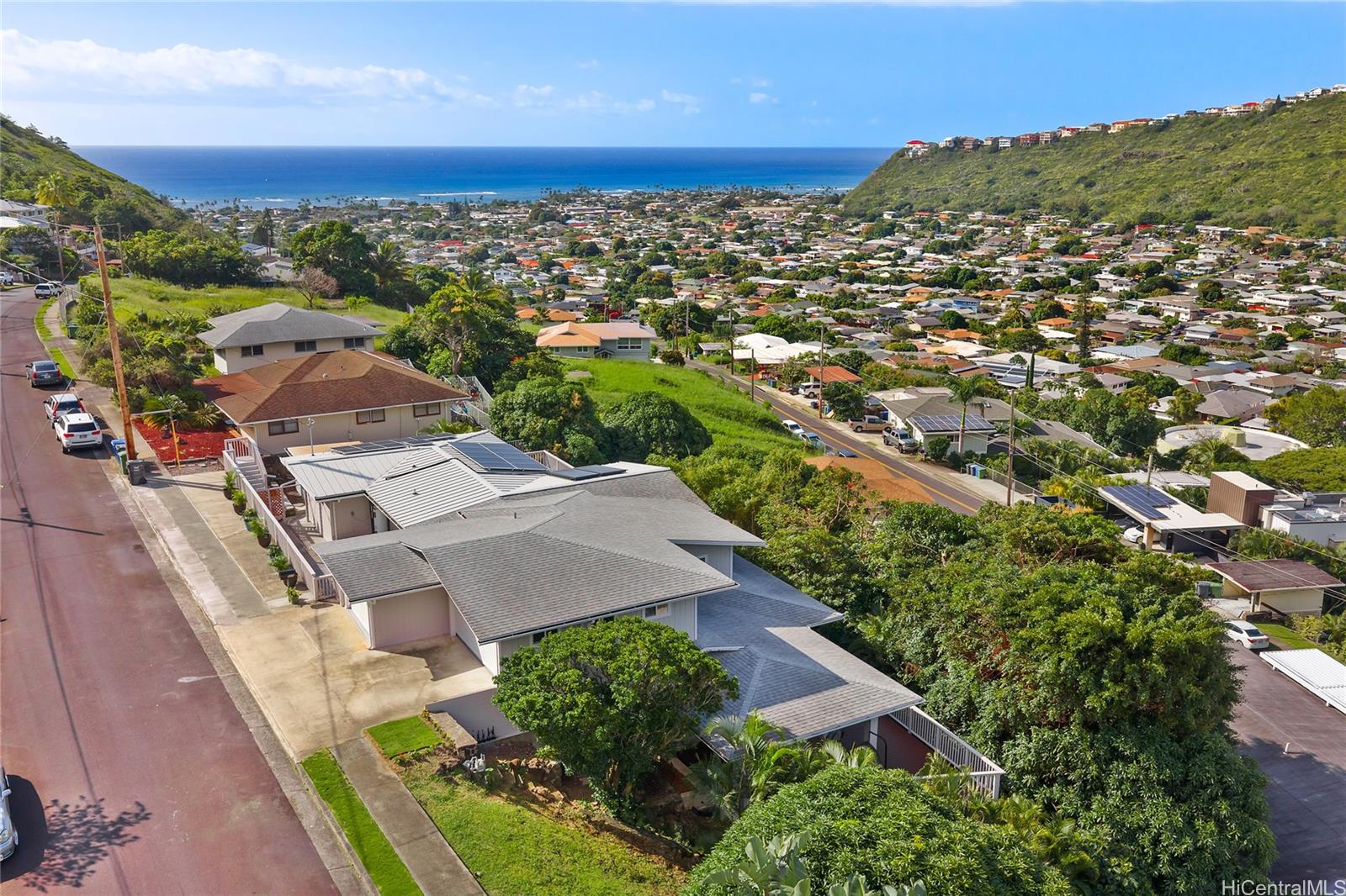 920  Leighton Street Aina Haina Area, Diamond Head home - photo 22 of 25
