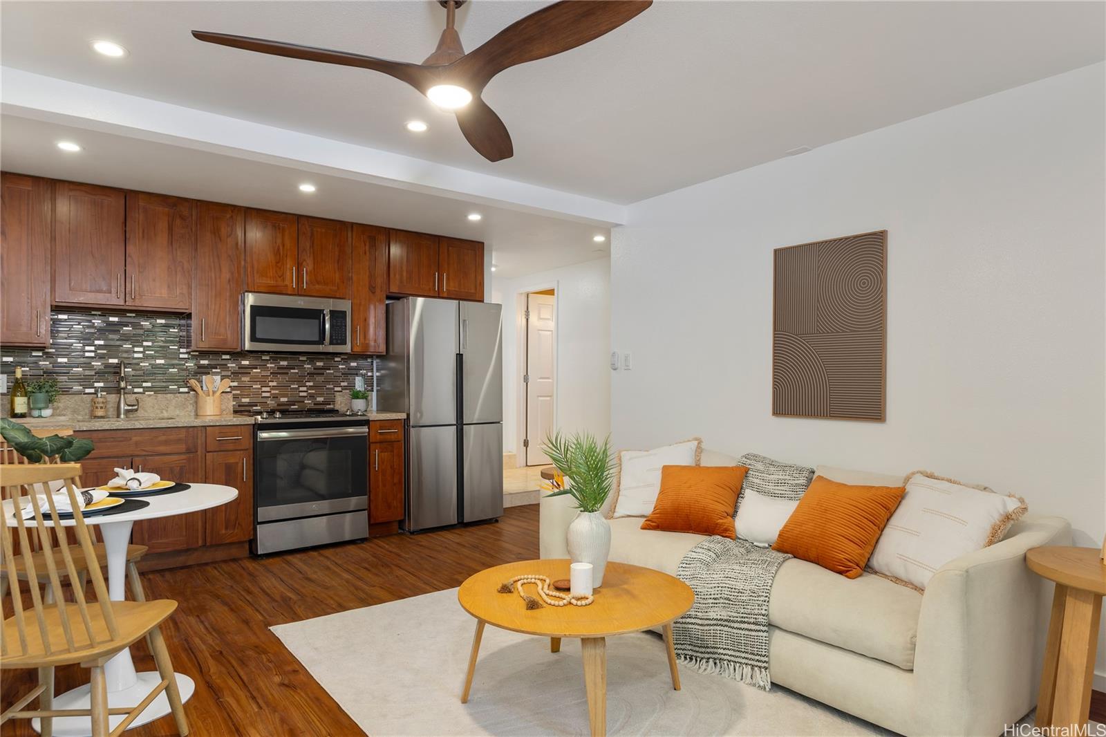 920  Leighton Street Aina Haina Area, Diamond Head home - photo 9 of 25