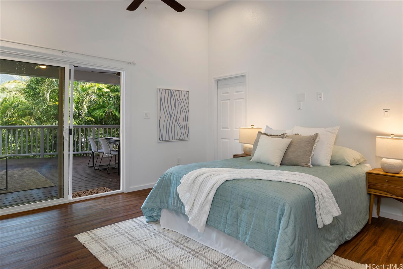 920  Leighton Street Aina Haina Area, Diamond Head home - photo 10 of 25