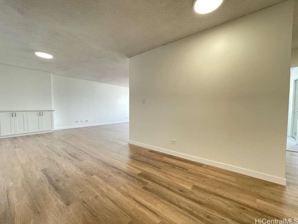 920 Ward Ave Honolulu - Rental - photo 2 of 25