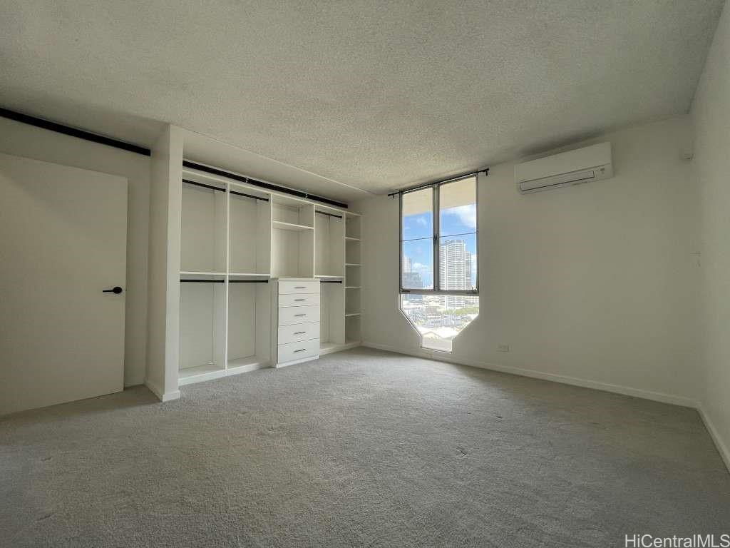 920 Ward Ave Honolulu - Rental - photo 22 of 25