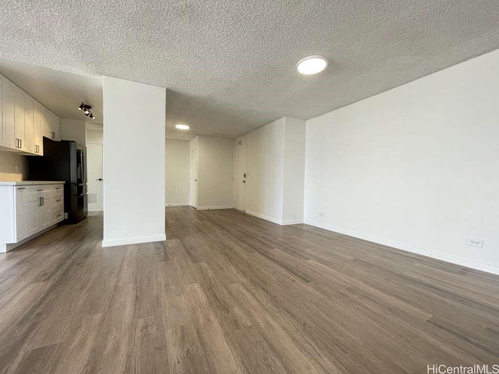 920 Ward Ave Honolulu - Rental - photo 5 of 25