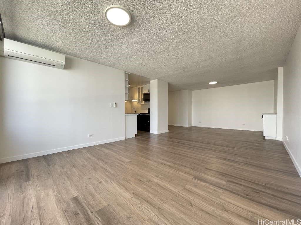 920 Ward Ave Honolulu - Rental - photo 7 of 25