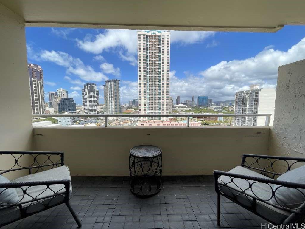 920 Ward Ave Honolulu - Rental - photo 10 of 25