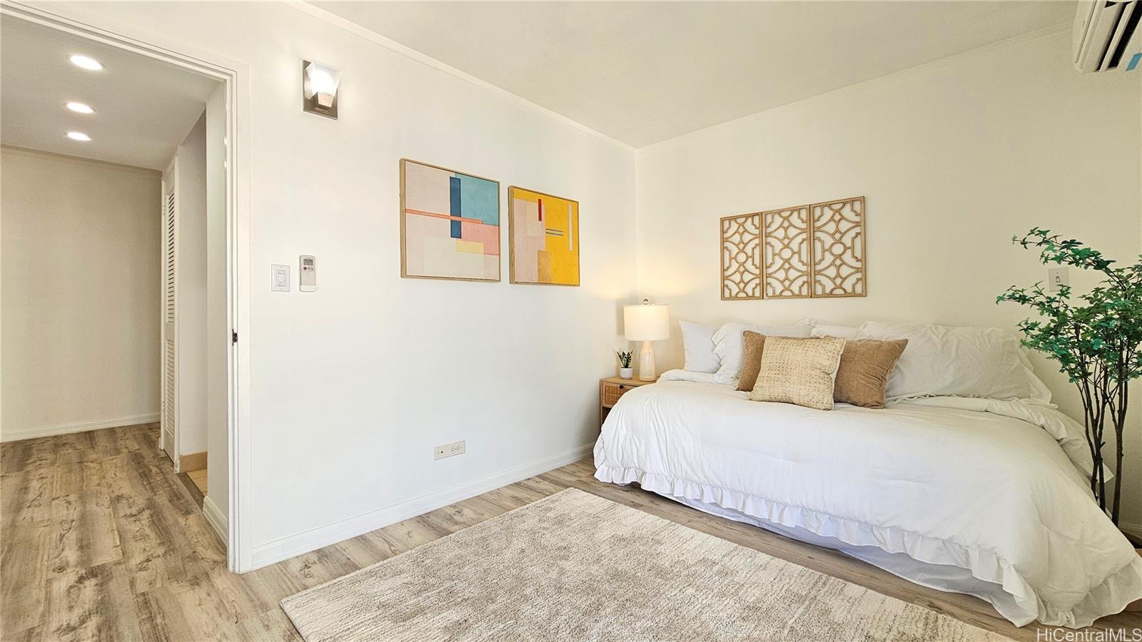 Royal Court condo # 17G, Honolulu, Hawaii - photo 12 of 24