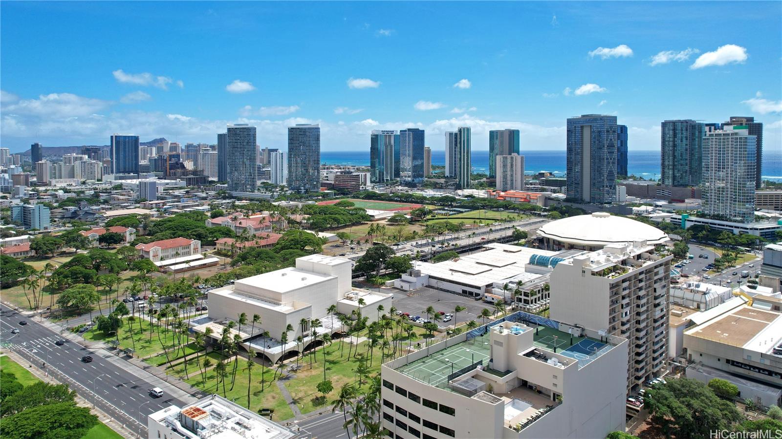 Royal Court condo # 17G, Honolulu, Hawaii - photo 23 of 24