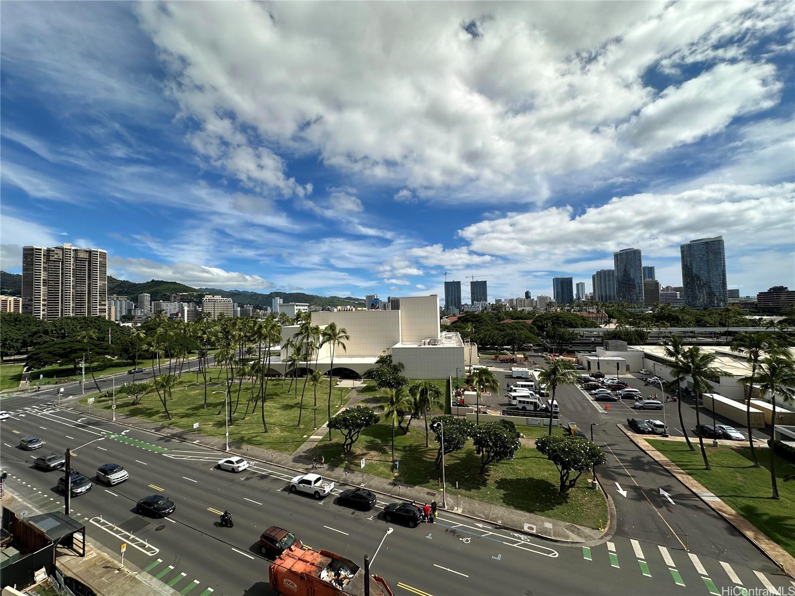 Royal Court condo # 9B, Honolulu, Hawaii - photo 7 of 24