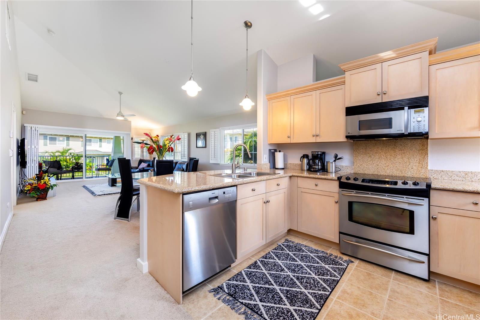 92-1001 Ali'inui Dr Kapolei - Rental - photo 7 of 25