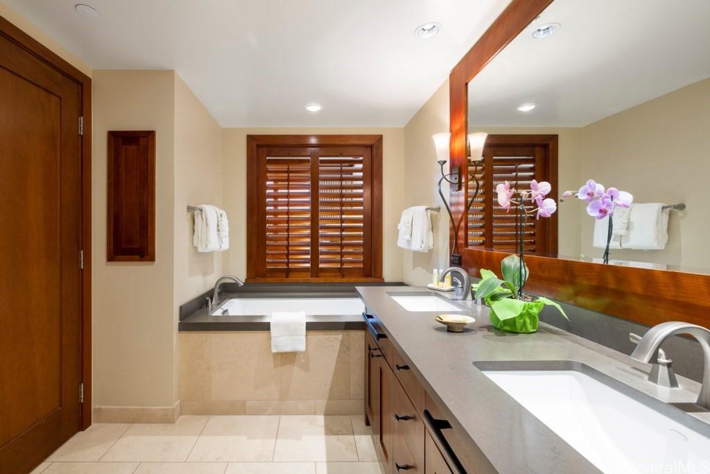 BeachVillas@Ko Olina condo # B805, Kapolei, Hawaii - photo 8 of 17