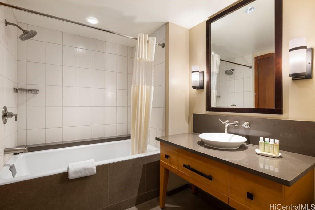 BeachVillas@Ko Olina condo # B805, Kapolei, Hawaii - photo 9 of 17