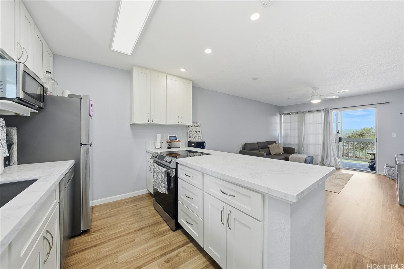 Palehua CA townhouse # 7103, Kapolei, Hawaii - photo 7 of 18