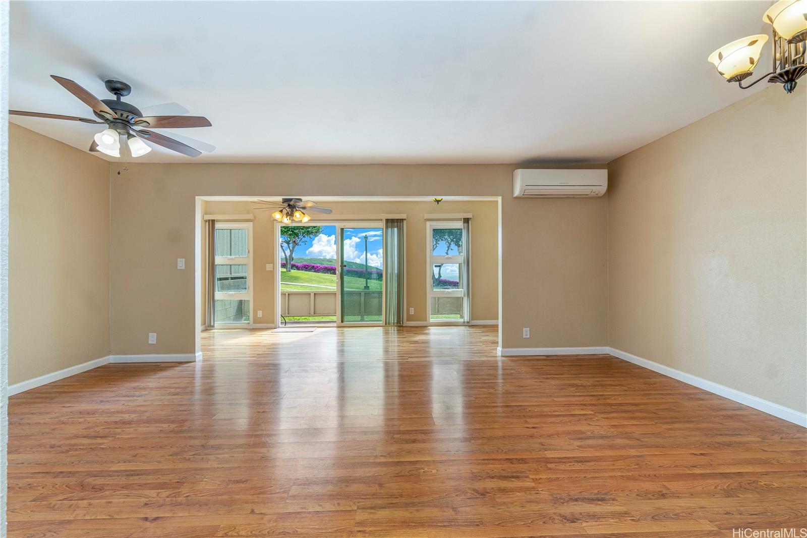 92-1023 Makakilo Drive townhouse # 69, Kapolei, Hawaii - photo 2 of 25