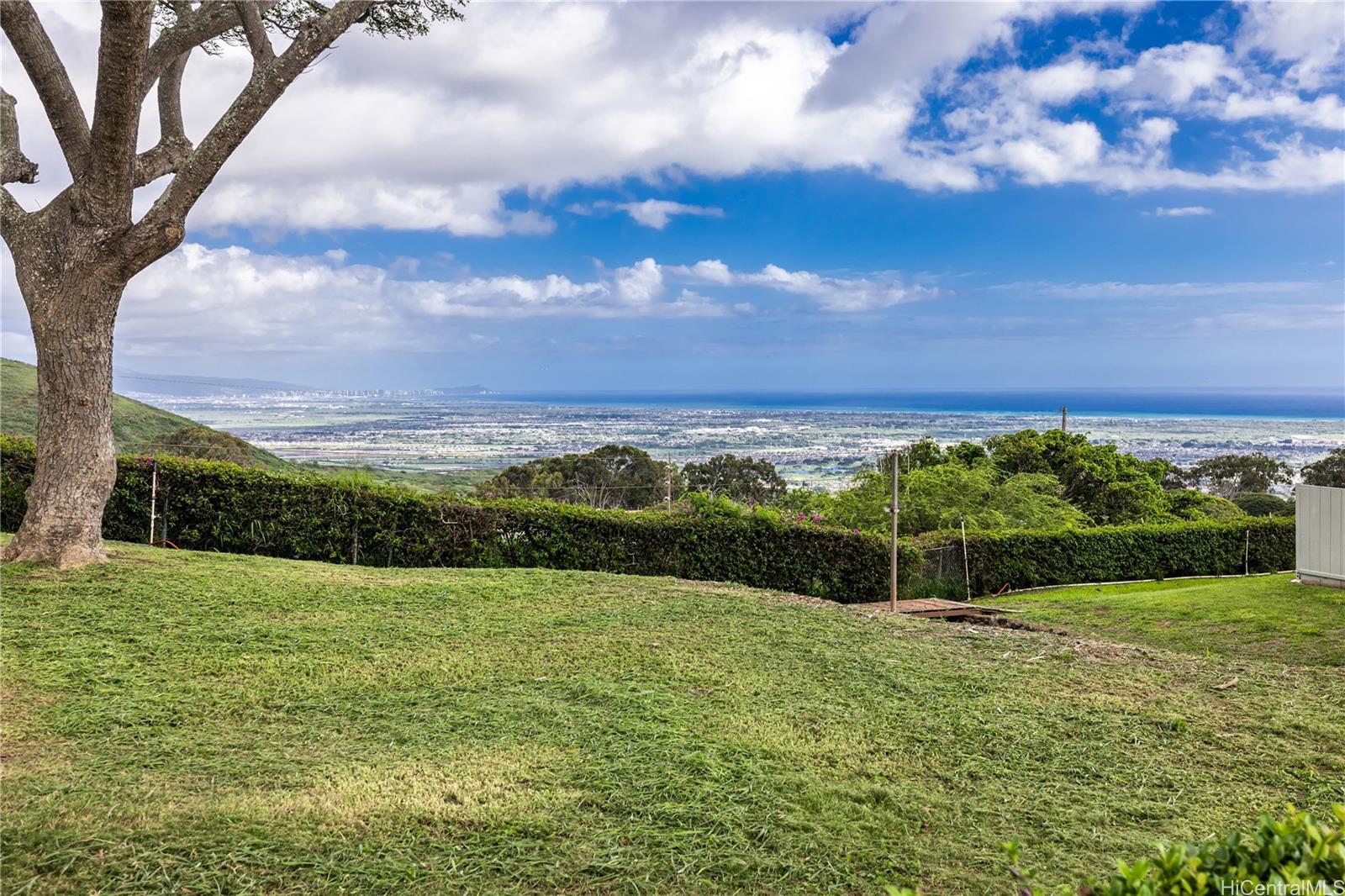 Palehua Community Association townhouse # 69, Kapolei, Hawaii - photo 4 of 25