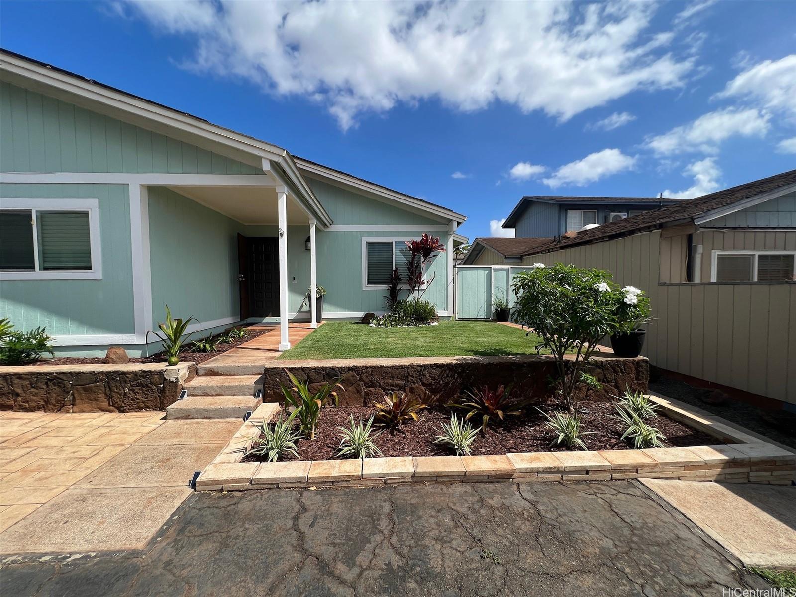 92-1035 Kanehoa Loop Kapolei - Rental - photo 2 of 20