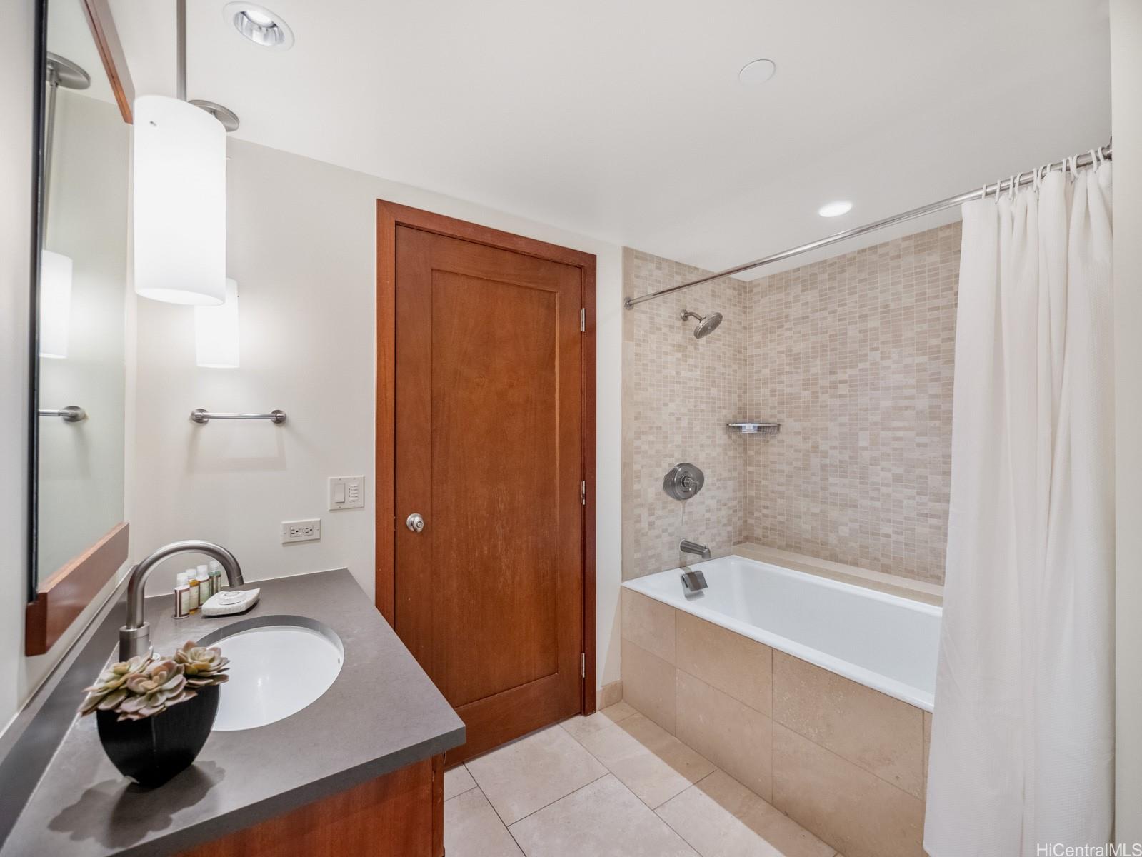 BeachVillas@Ko Olina condo # O505, Kapolei, Hawaii - photo 17 of 25