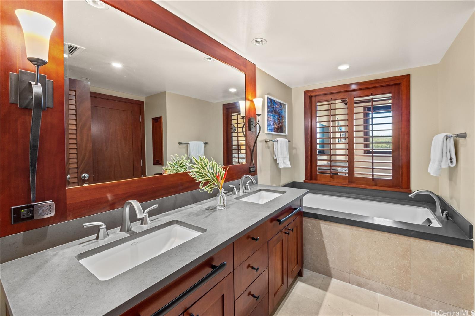 BeachVillas@Ko Olina condo # O803, Kapolei, Hawaii - photo 15 of 25