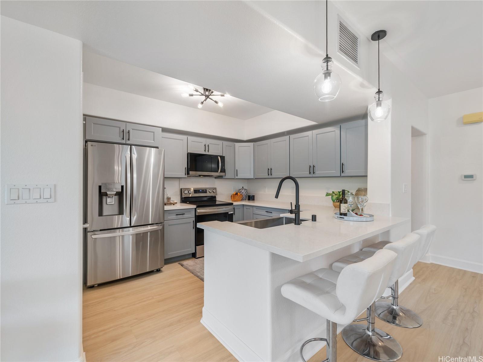 KOCO townhouse # M9-1, Kapolei, Hawaii - photo 3 of 19