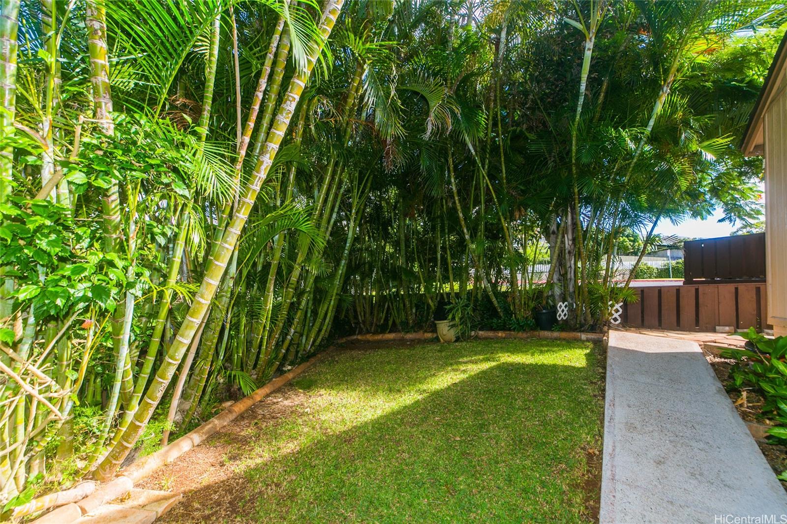 Palehua Hale 3 condo # 1, Kapolei, Hawaii - photo 18 of 25