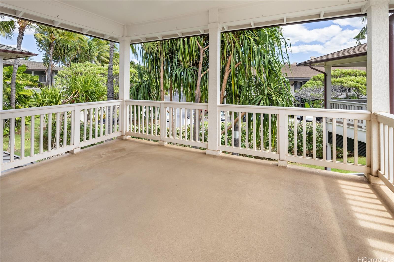 Coconut Plantation AOAO townhouse # 2, Kapolei, Hawaii - photo 11 of 20