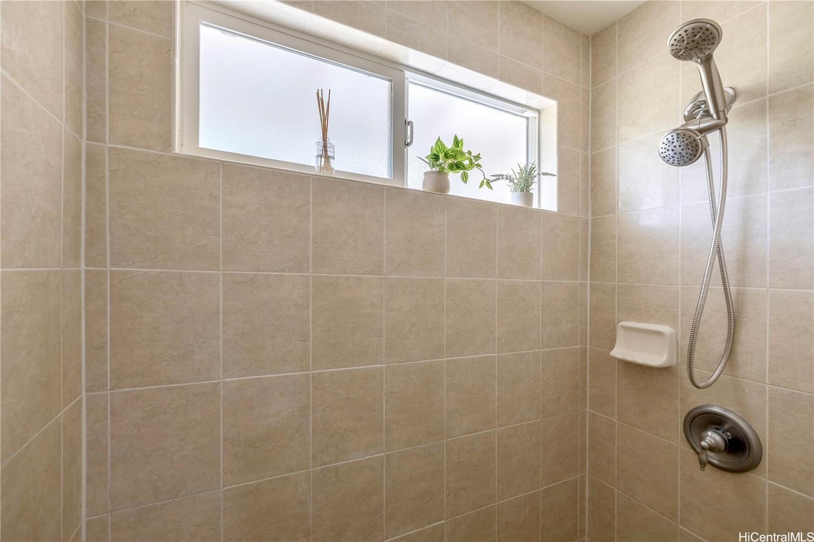 92-1083  Palahia Street Makakilo-upper, Makakilo home - photo 12 of 24