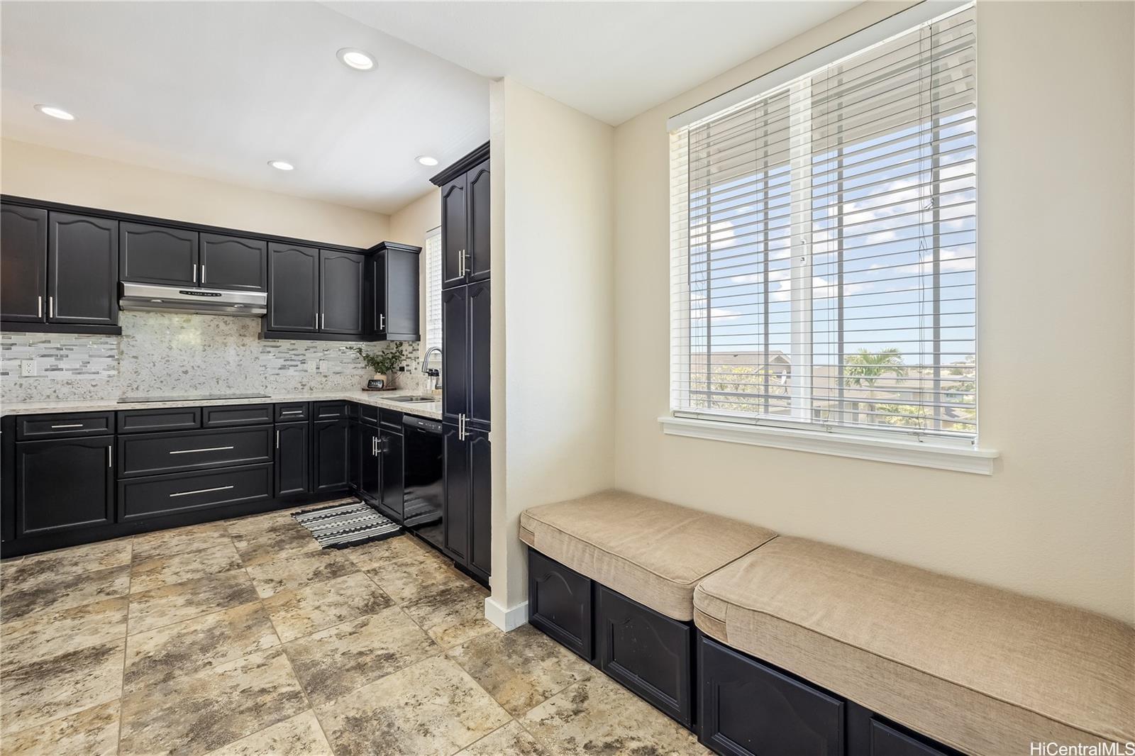 92-1083  Palahia Street Makakilo-upper, Makakilo home - photo 9 of 24