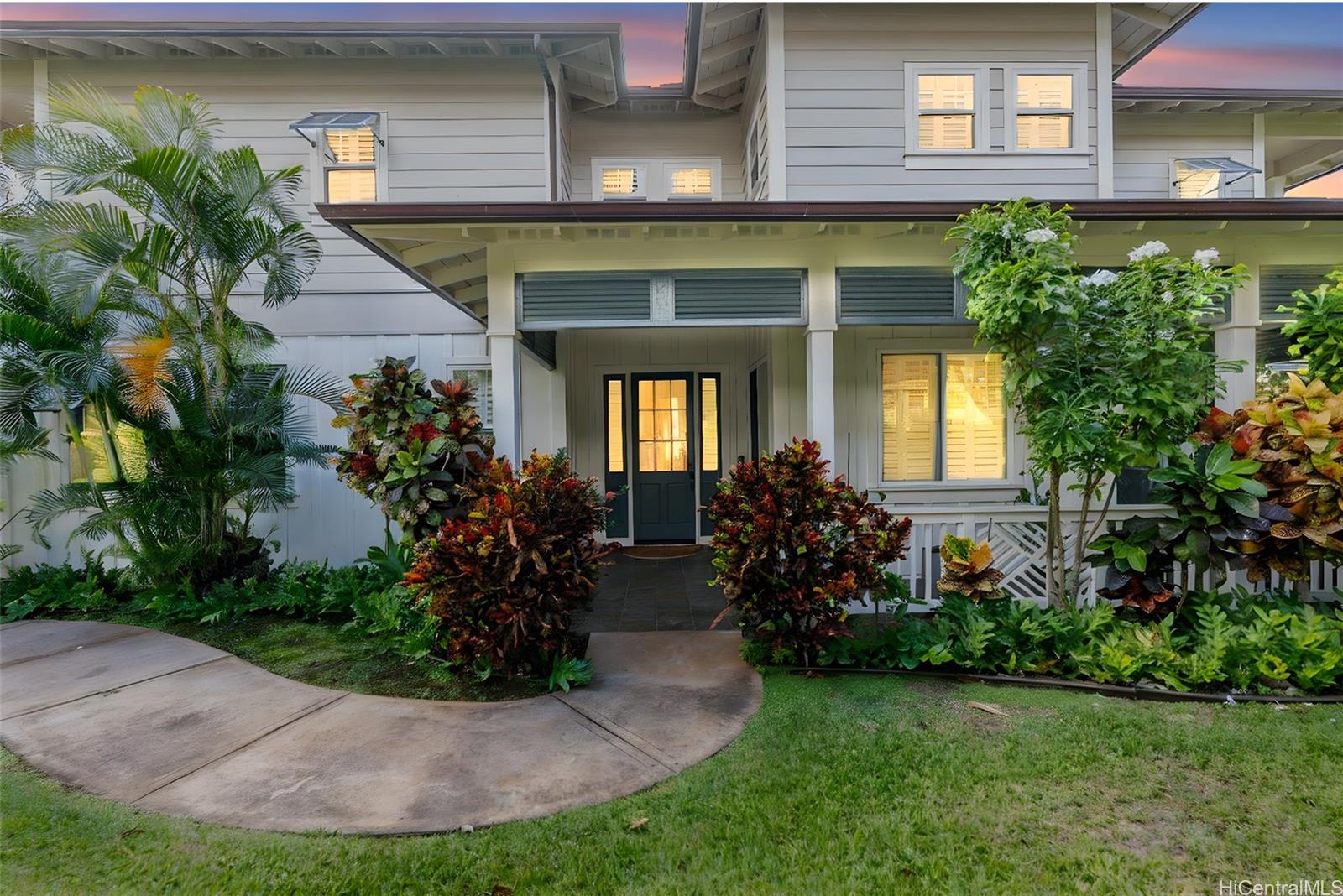 Coconut Plantation condo # 13-2, Kapolei, Hawaii - photo 2 of 25