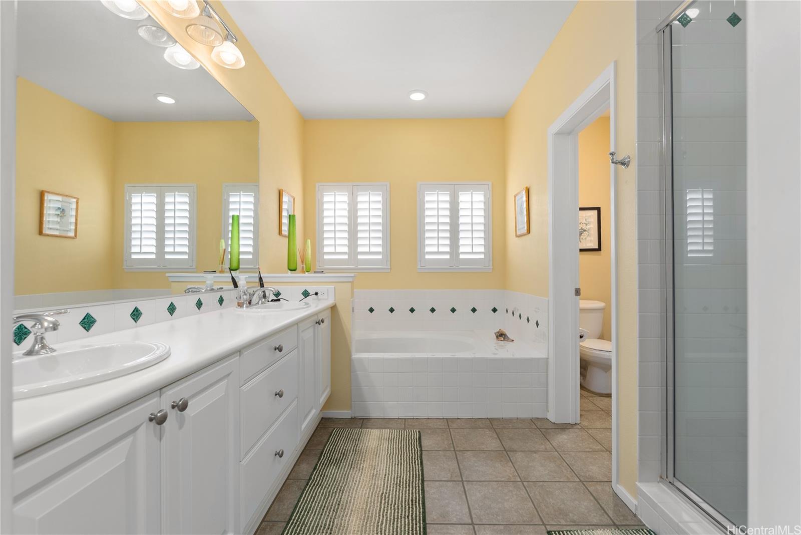 Coconut Plantation condo # 13-2, Kapolei, Hawaii - photo 20 of 25