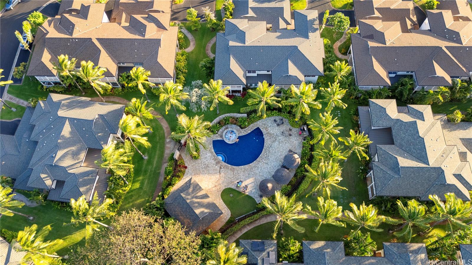 Coconut Plantation condo # 15-1, Kapolei, Hawaii - photo 23 of 25