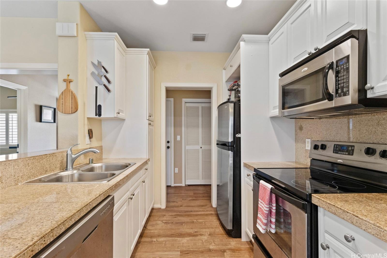 KOCA townhouse # 18-3, Kapolei, Hawaii - photo 7 of 20