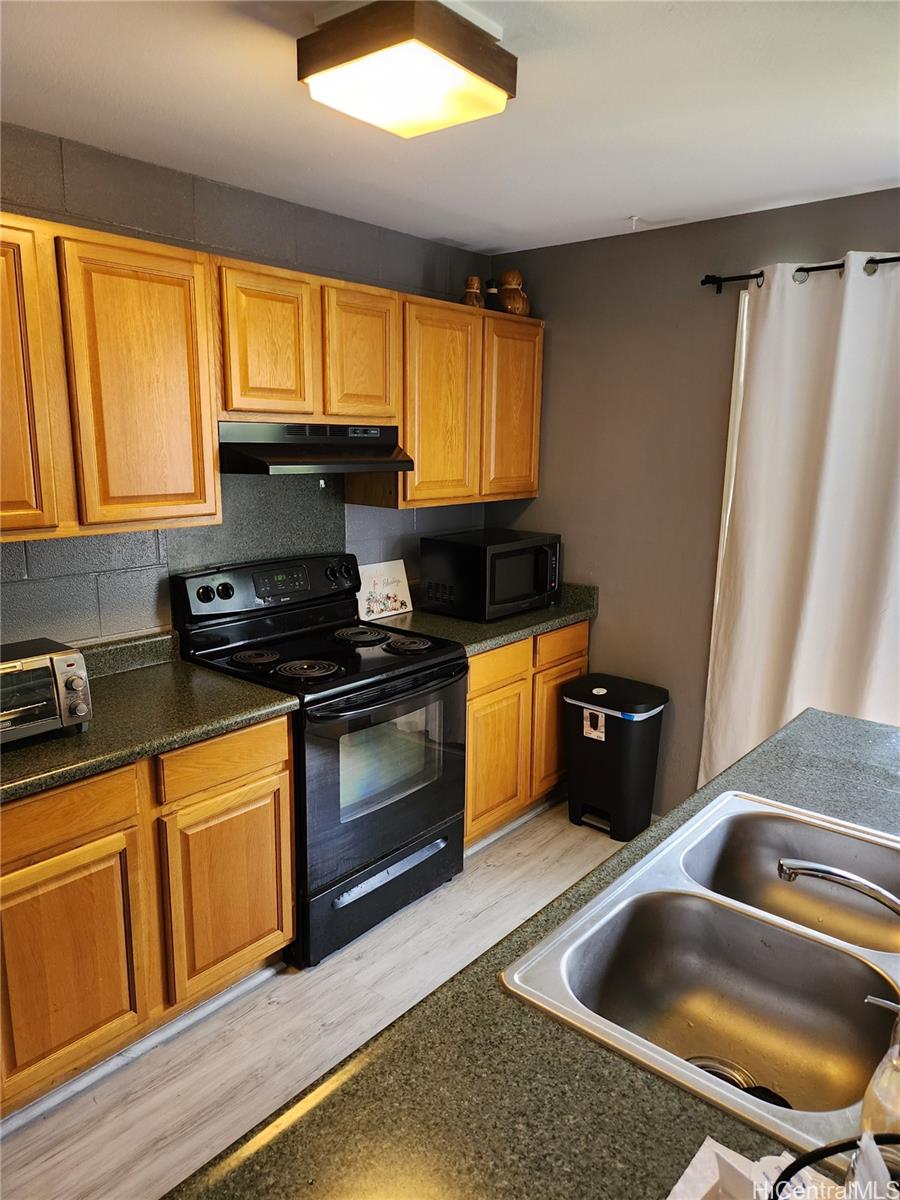 Palehua Villas condos for sale in Makakiloupper Oahu